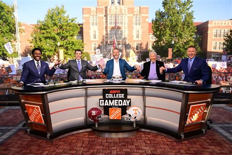 college gameday crew